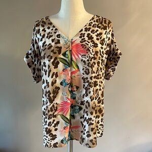 JM COLLECTION Jacquard blouse animal floral combo print shirt sleeve V neck sz M